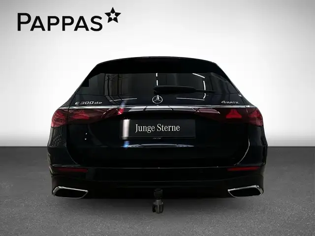 Mercedes-Benz E 300 de 4MATIC T-Modell mit EQ Hybrid Technologie Öster Ansicht 5