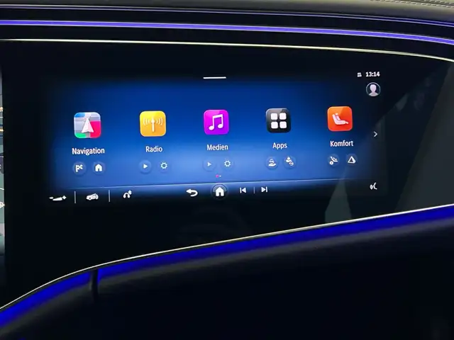 Mercedes-Benz E 300 de 4MATIC T-Modell mit EQ Hybrid Technologie Öster Ansicht 20