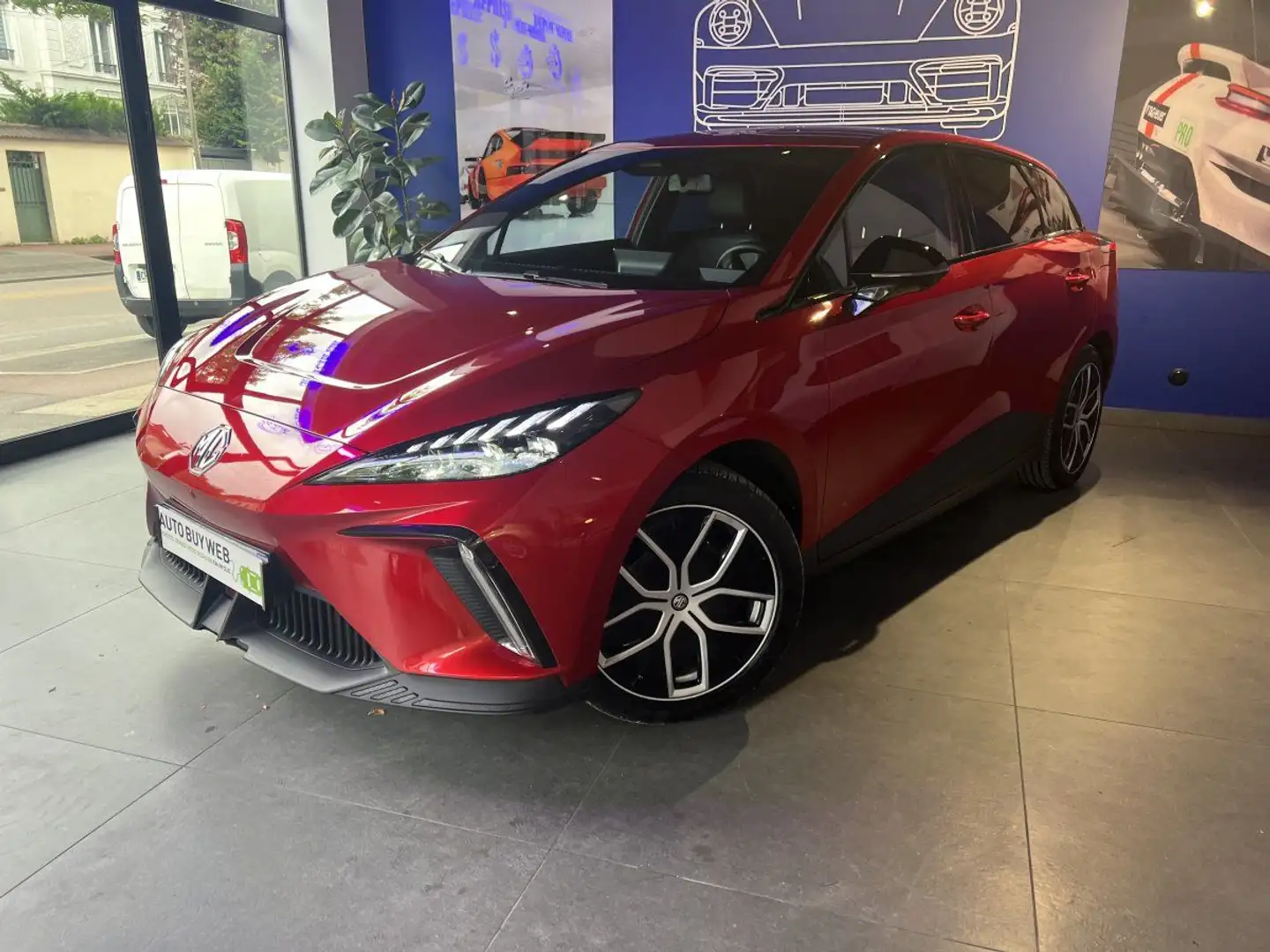 MG MG4 204ch Electric 150 kW 2WD Luxury PREMIERE MAIN FRA Piros - 1