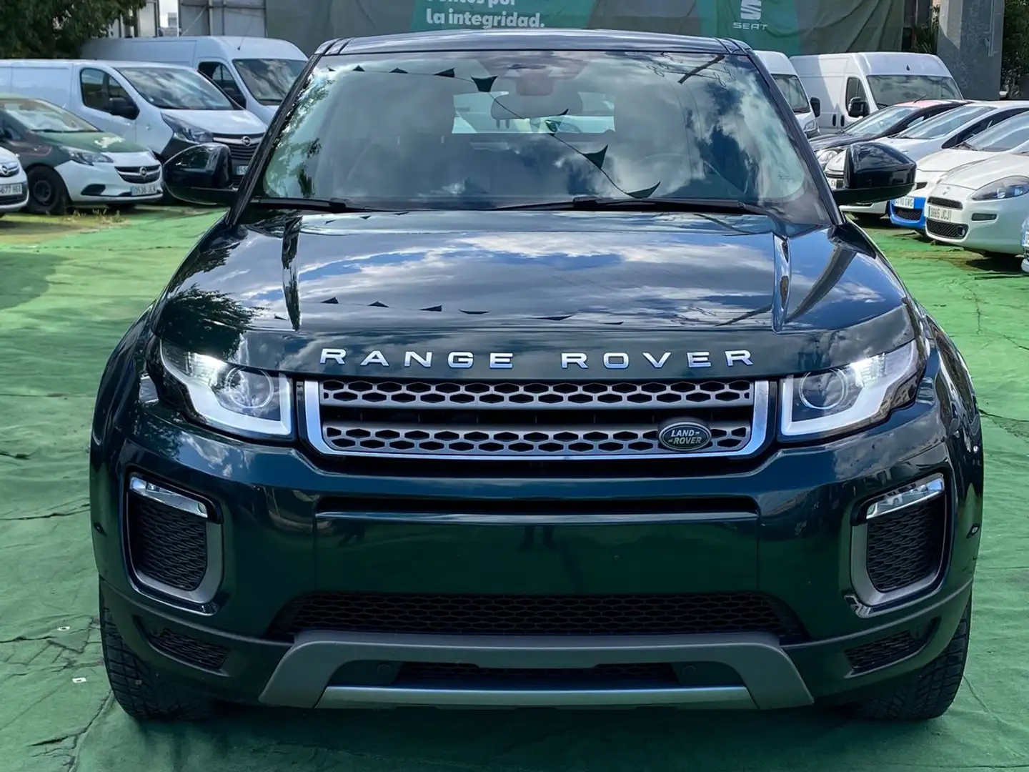 Land Rover Range Rover Evoque 2.0TD4 HSE 4WD Aut. 180 Grün - 2