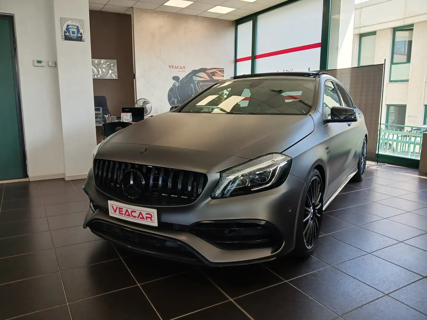 Mercedes-Benz A 45 AMG Classe A - W176 4matic 381cv automatica KM85000 Grigio - 1