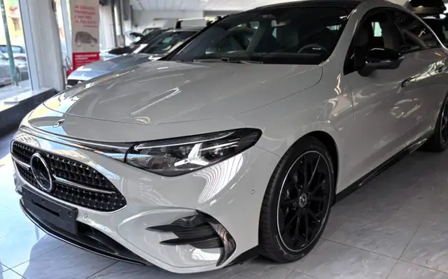 Mercedes-Benz CLA 200 AMG Line Premium KM ZERO!!!