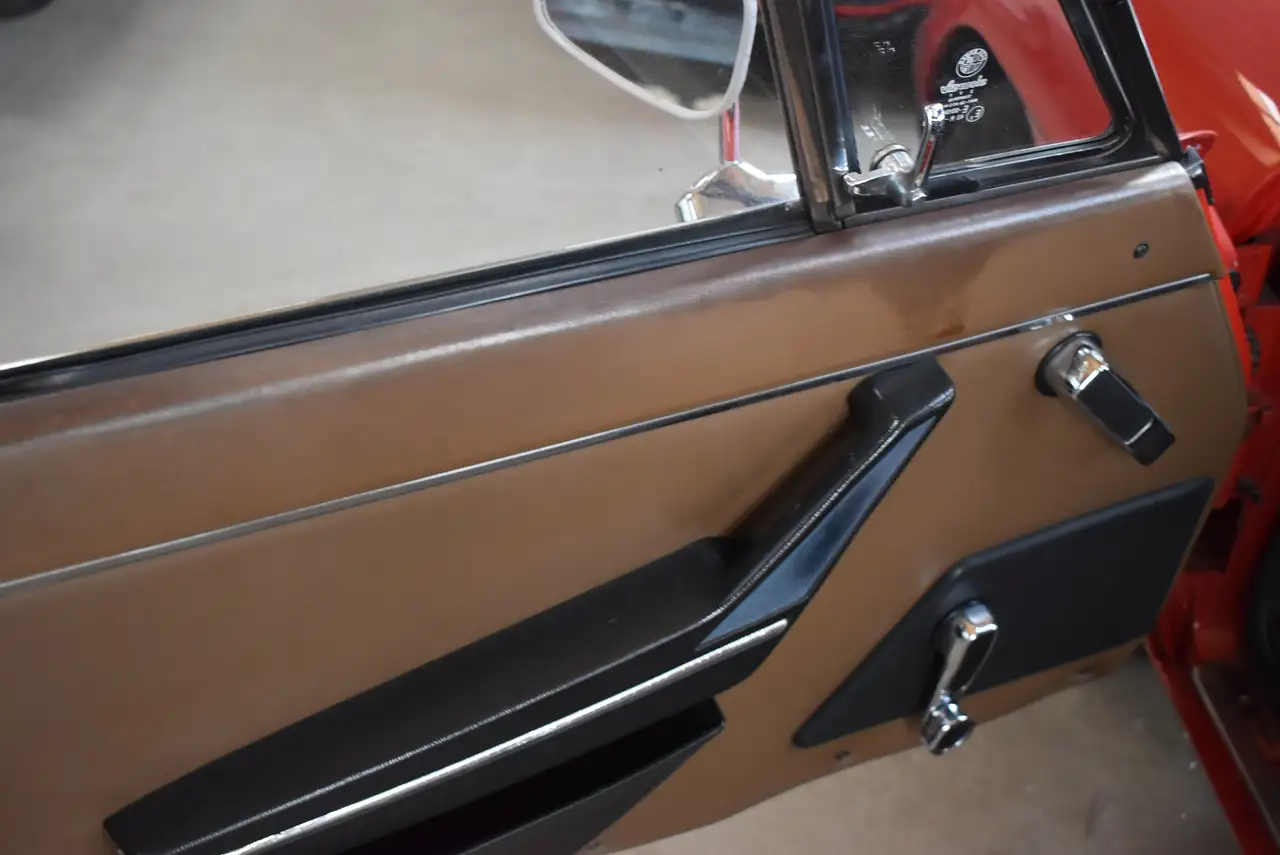 Alfa Romeo Spider Veloce 2000, foto 4