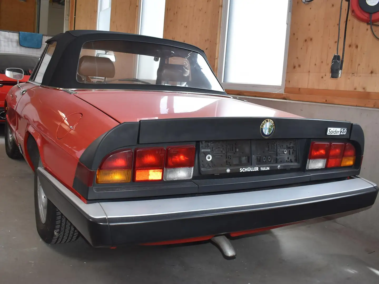 Alfa Romeo Spider Veloce 2000 Rot - 2