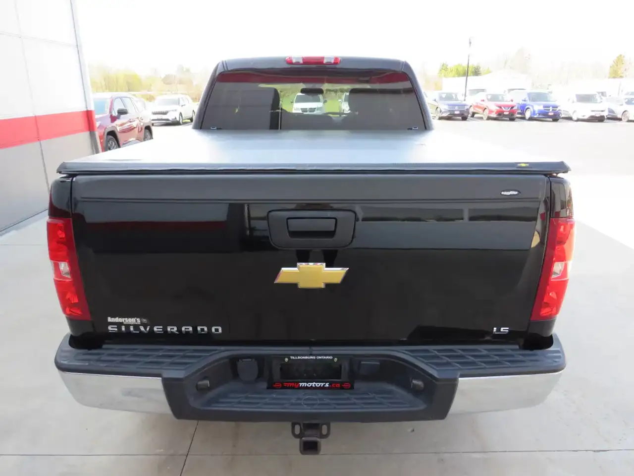Chevrolet Silverado 1500 снимка Chevrolet Silverado 1500