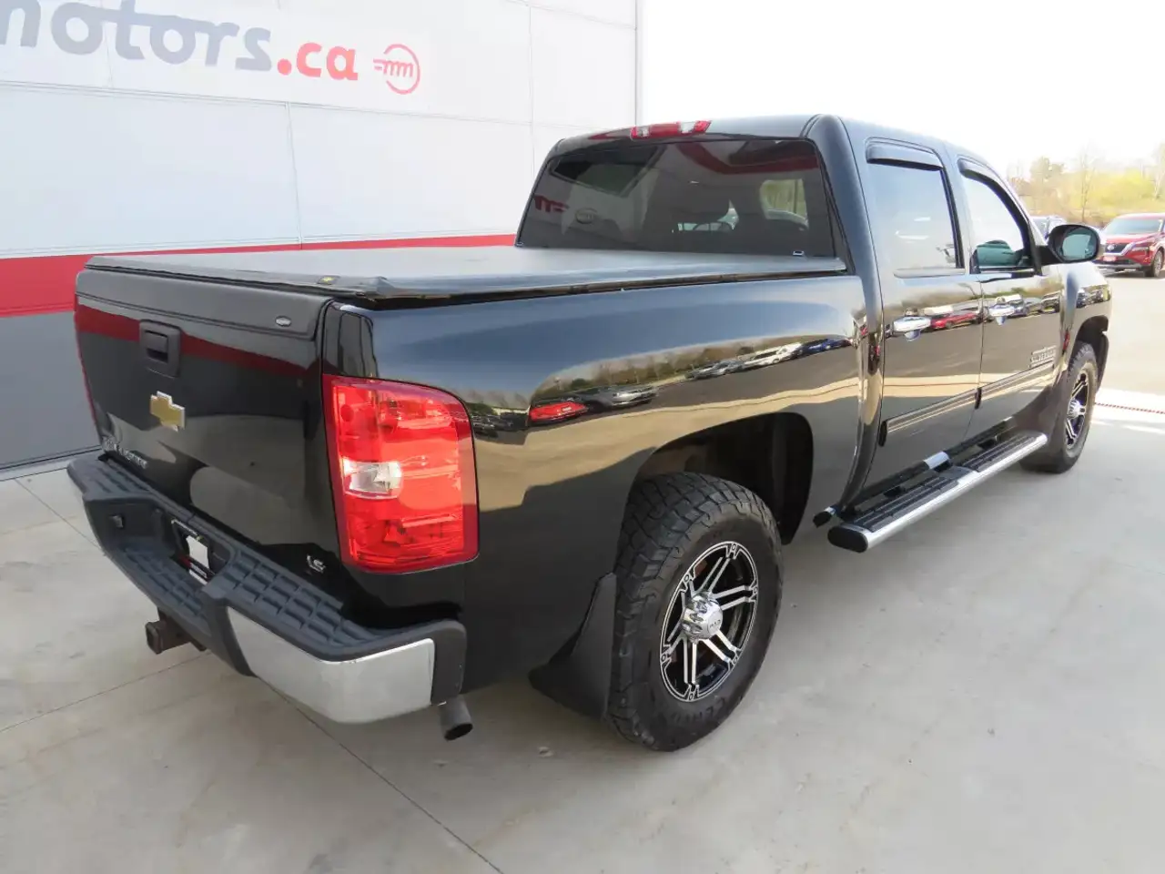 Chevrolet Silverado 1500 снимка Chevrolet Silverado 1500