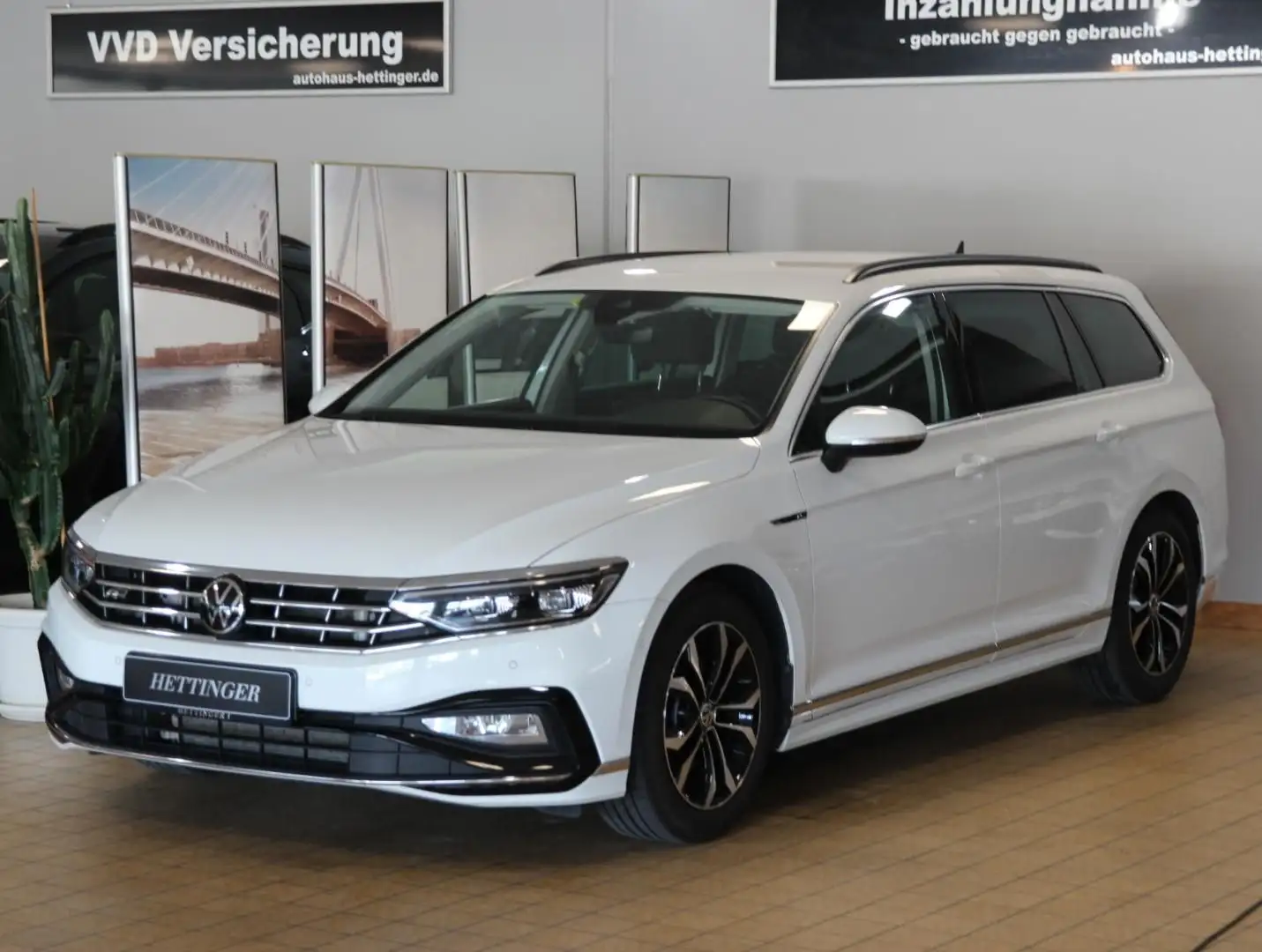Volkswagen Passat Variant R-Line 2.0 TDI DSG, 17",Matrix,Ka Blanc - 1