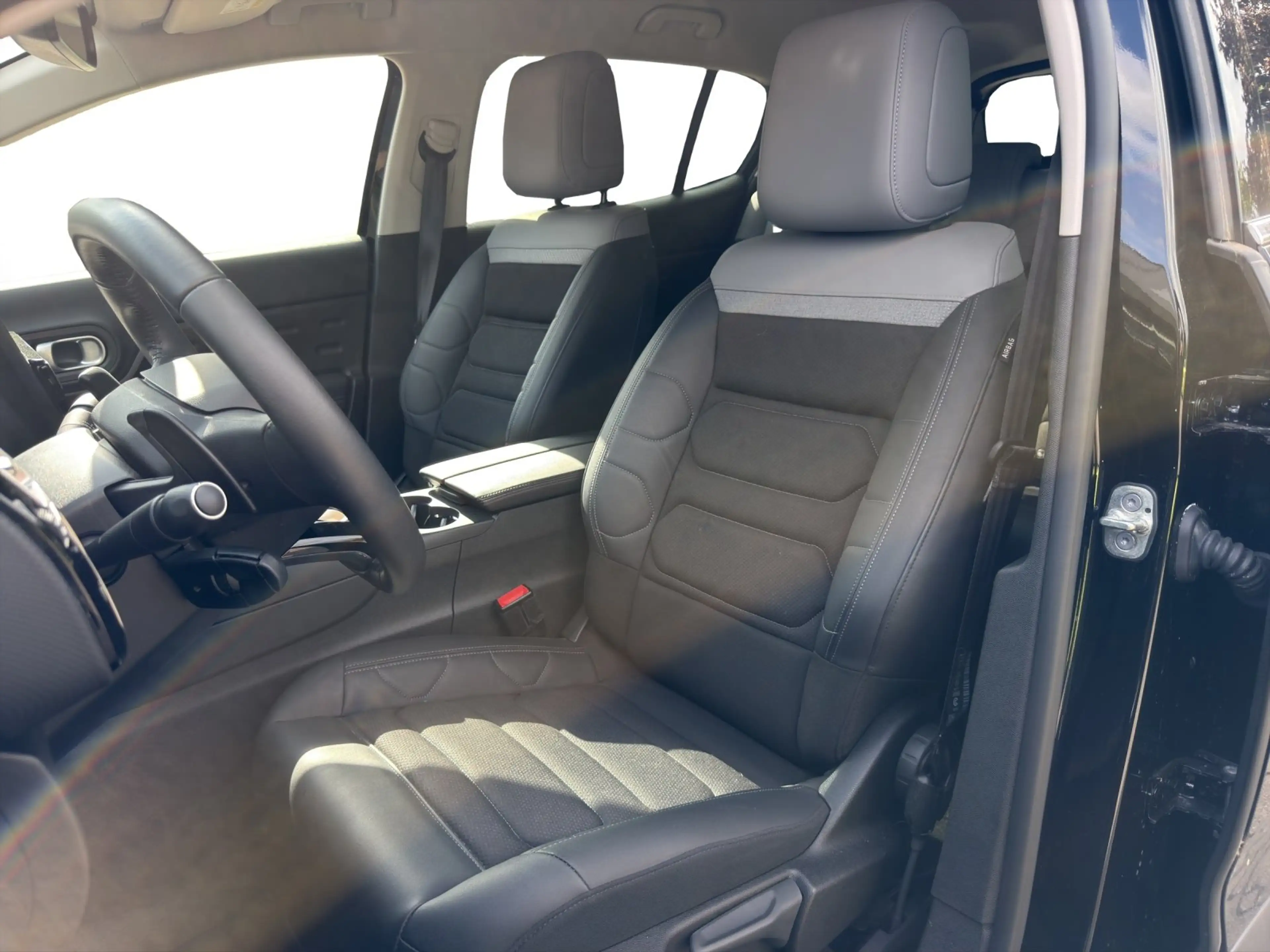 Citroen C5 Aircross Max Mild Hybrid 136 Navi+RFK+LED+LM — photo 10