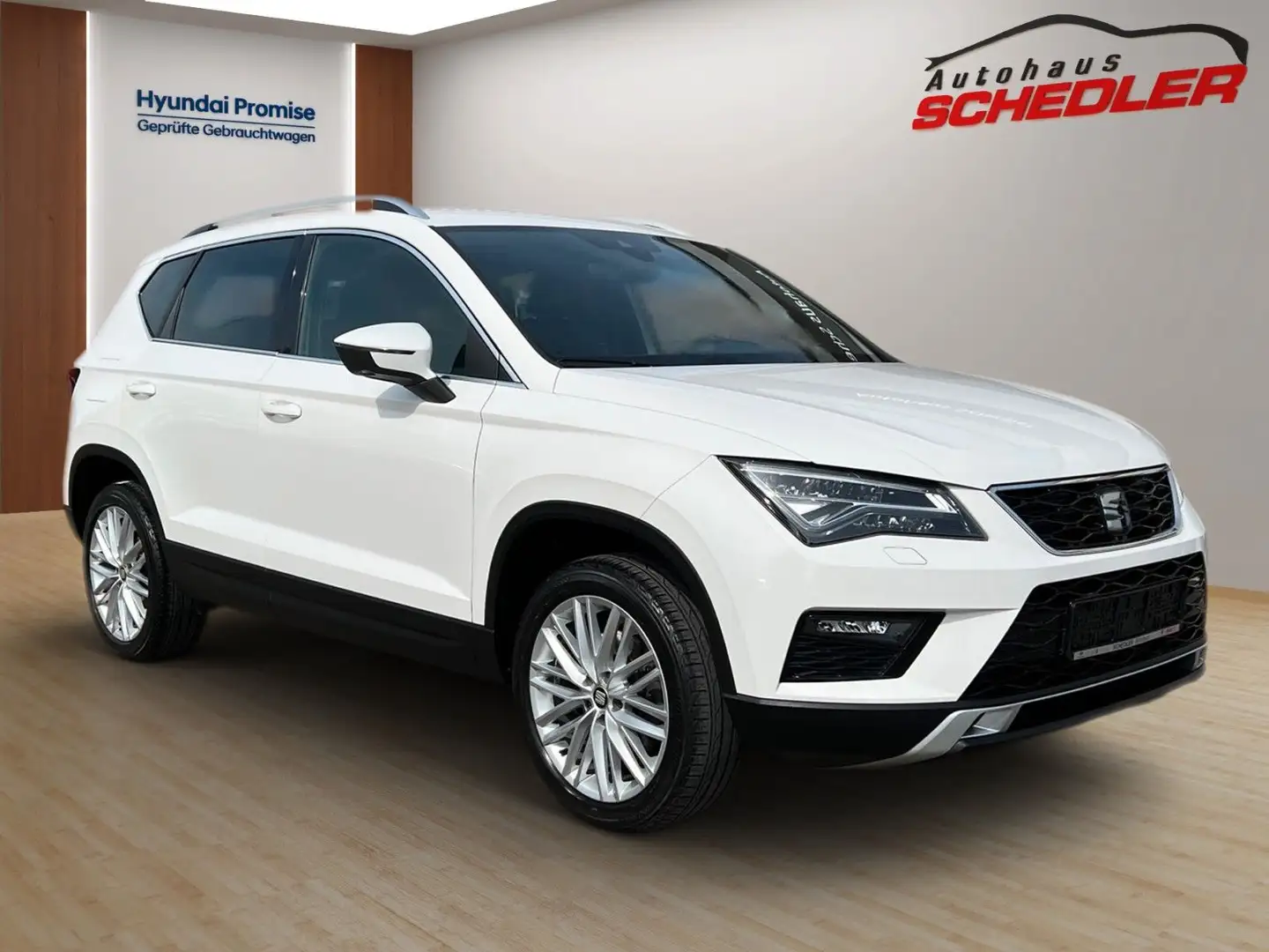 SEAT Ateca Xcellence 150PS DSG + neue Sommerreifen Weiß - 2
