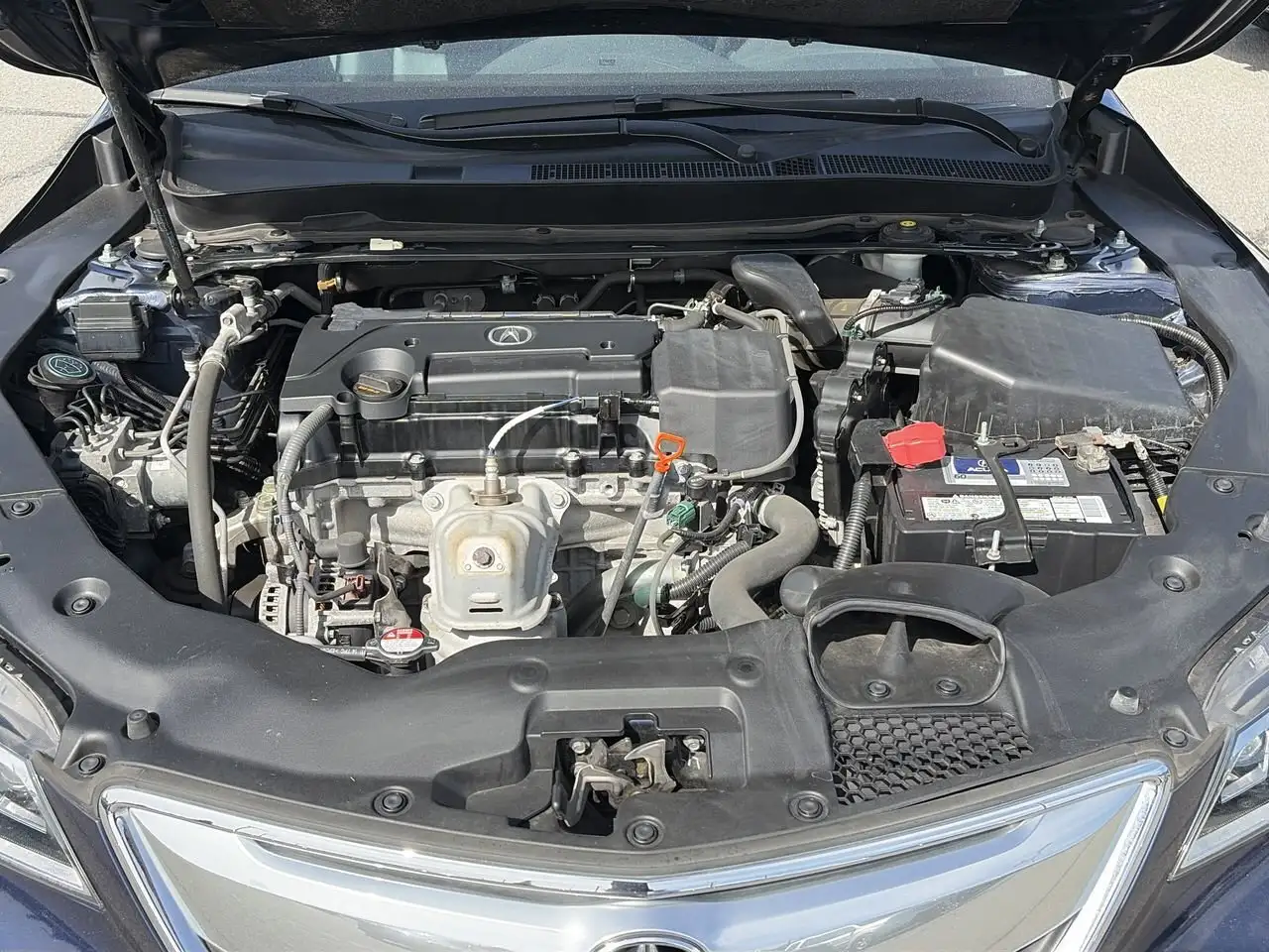 Acura TLX снимка Acura TLX