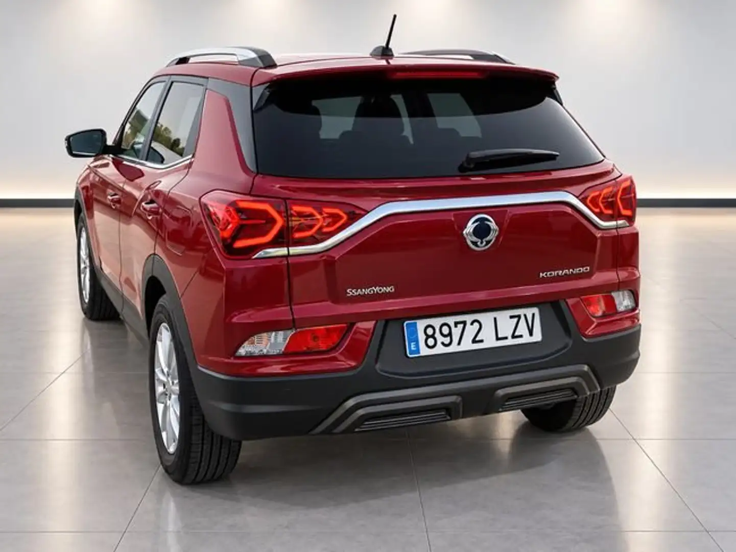 SsangYong Korando 1.5 GASOLINA 163 5P SUV Rojo - 2