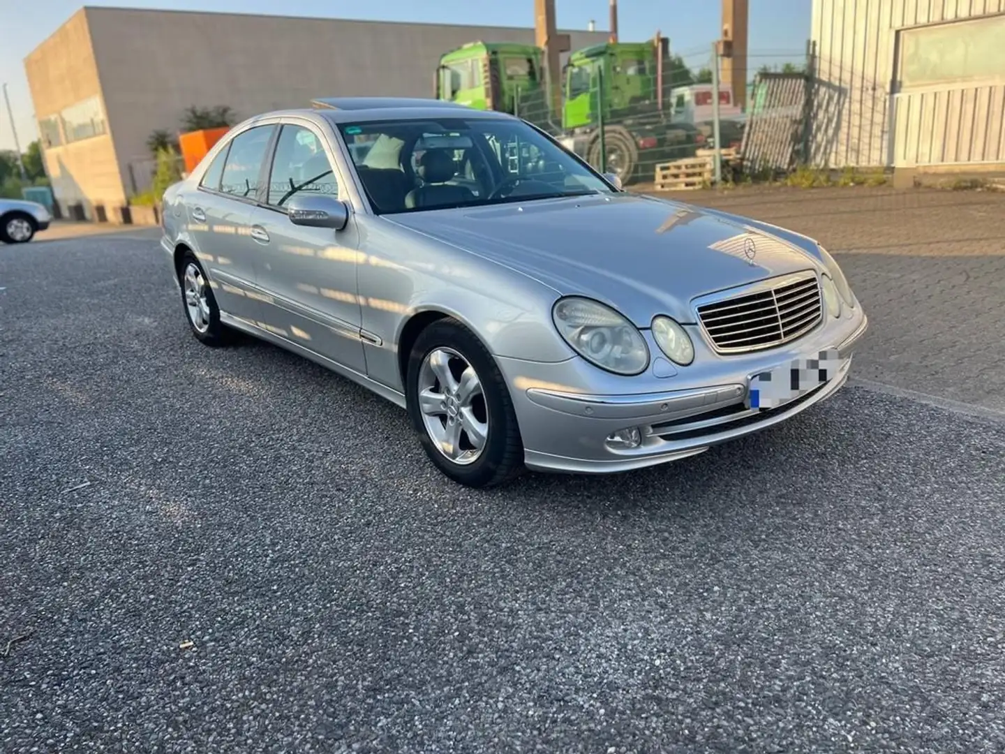 Mercedes-Benz E 320 E 320 CDI Avantgarde Silber - 1