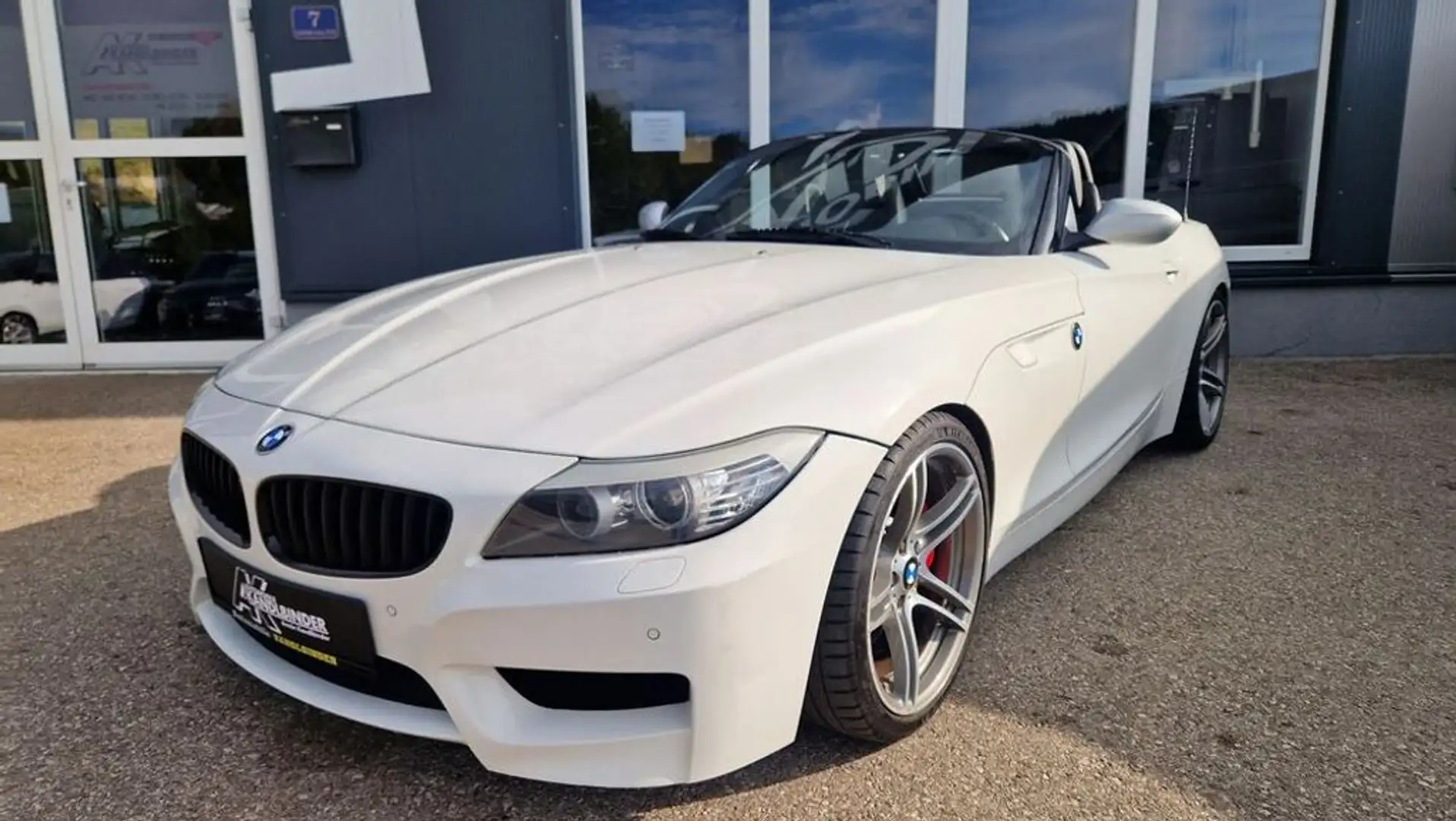 BMW Z4 sDrive 35is DKG M-Packet ''2.Besitz'' ''Zawotec'' Weiß - 1