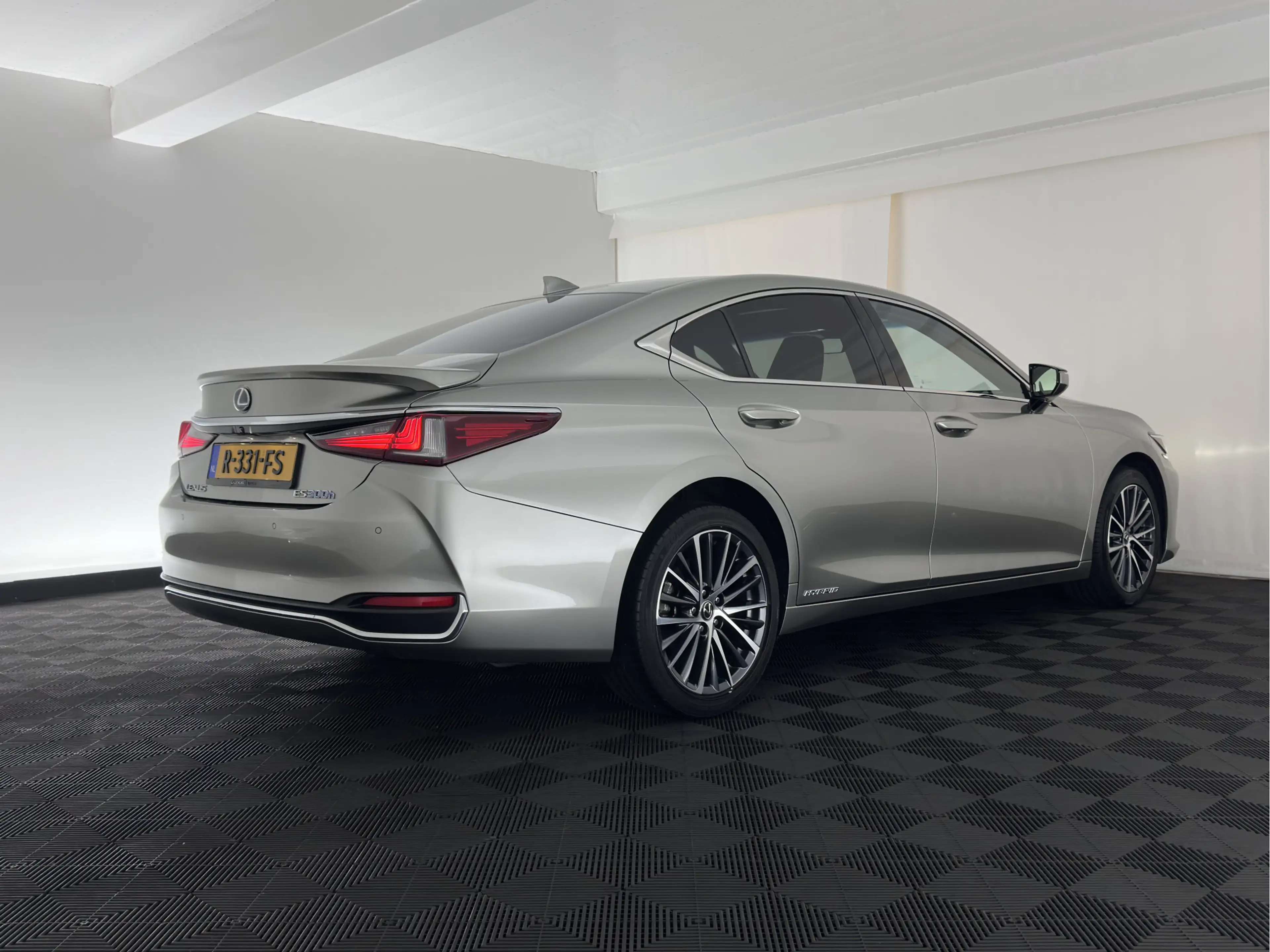 Lexus ES 300 300h Business Line (INCL-BTW) Aut. *PANO | LEATHER — photo 6