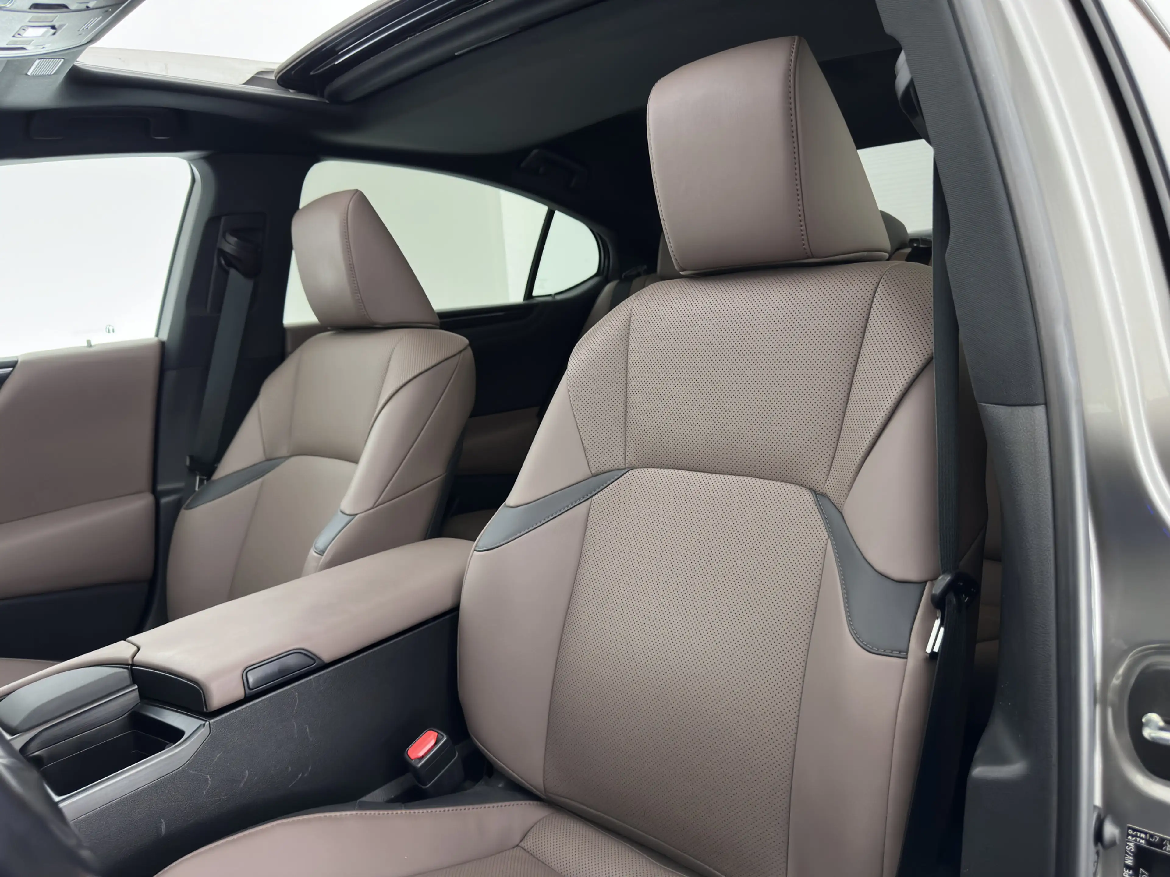 Lexus ES 300 300h Business Line (INCL-BTW) Aut. *PANO | LEATHER — photo 8