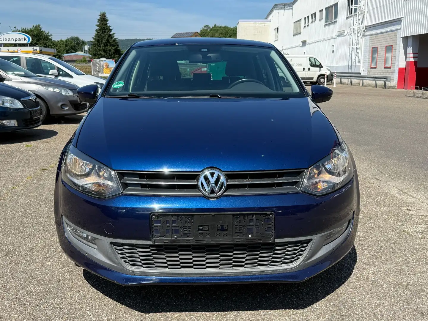 Volkswagen Polo V Team 1,4L 86PS Klima Sitzheizung Tempomat Blau - 2