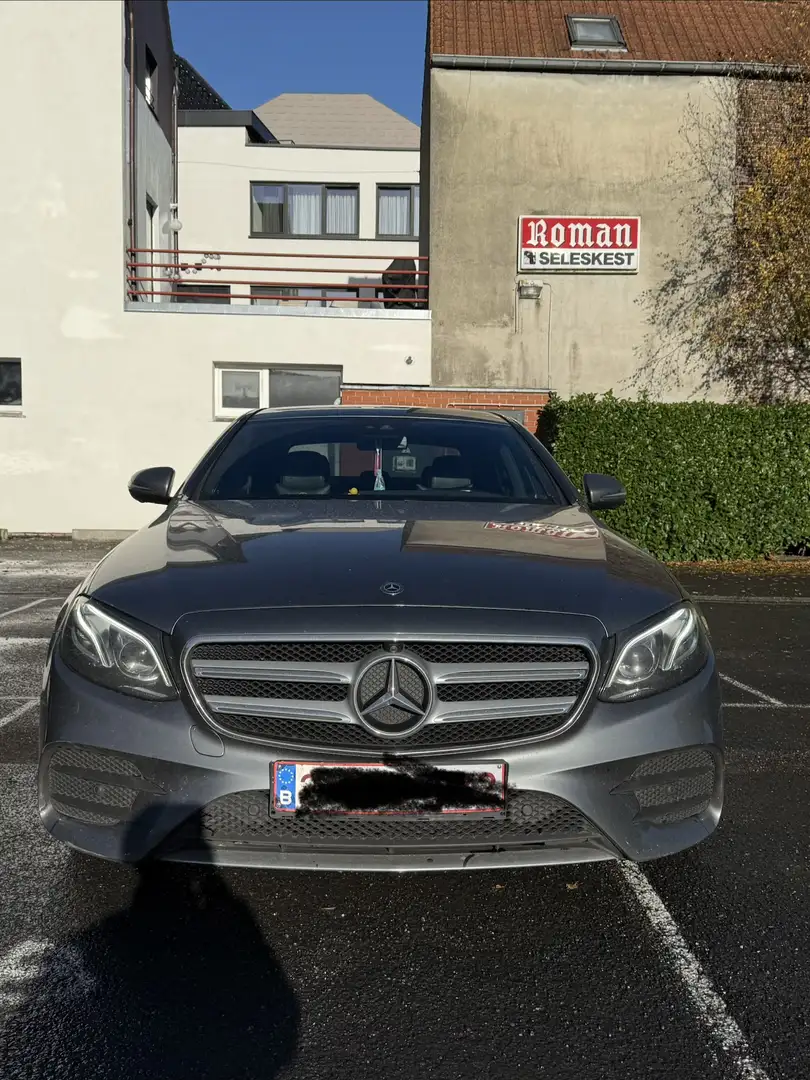 Mercedes-Benz E 220 d 9G-TRONIC AMG Line - 2
