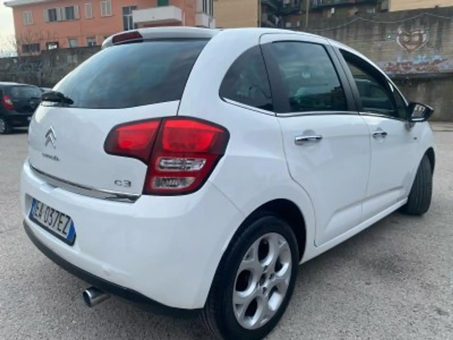 Citroen C3 1400 gpl exlusive Beyaz - 2