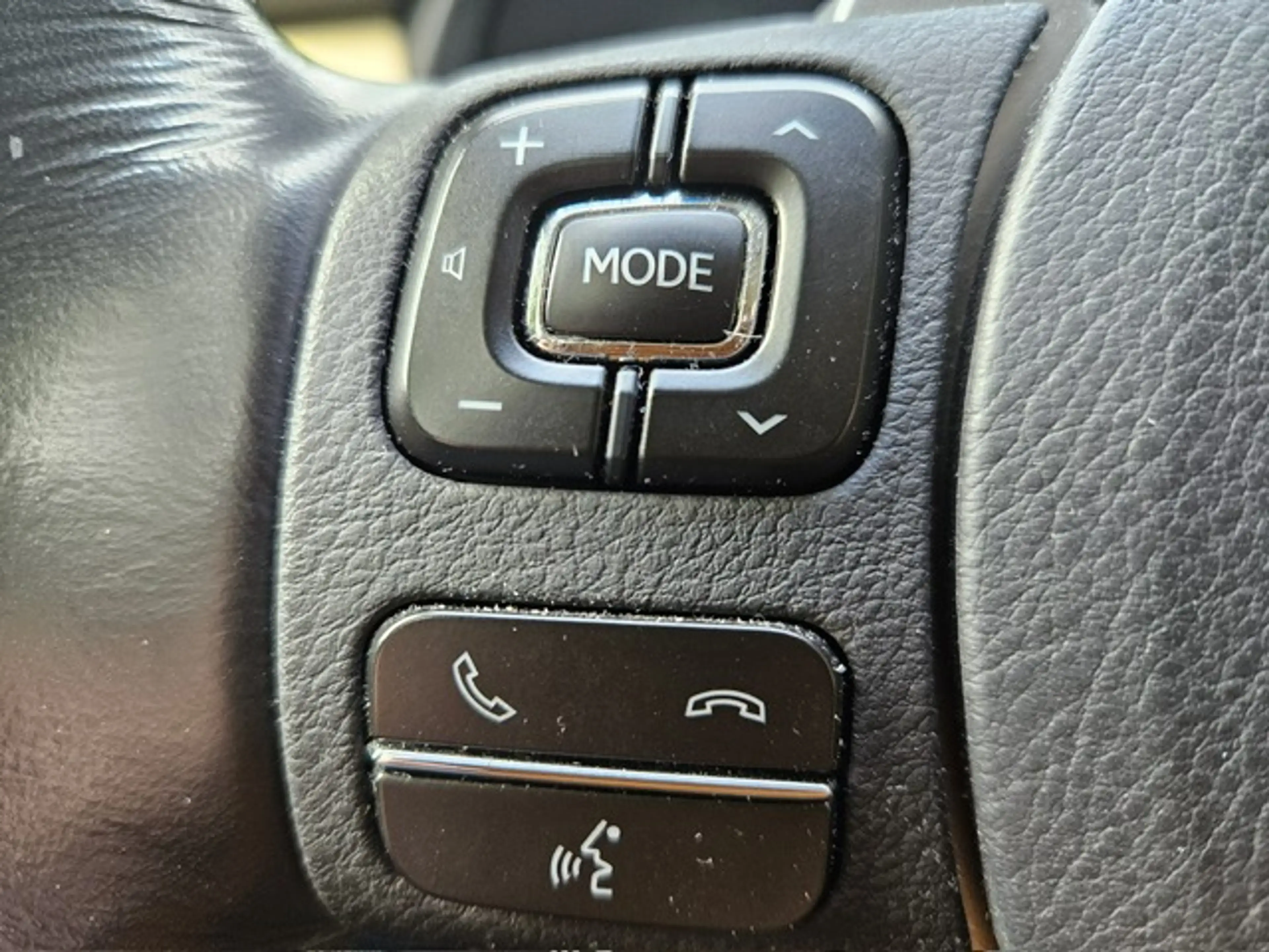 Lexus NX 300h 25th Edition NL auto — photo 19