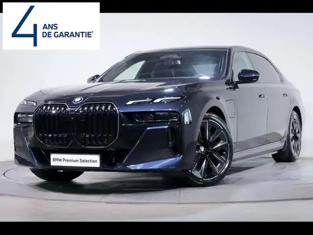 BMW 750 e xDrive Kit M Sport