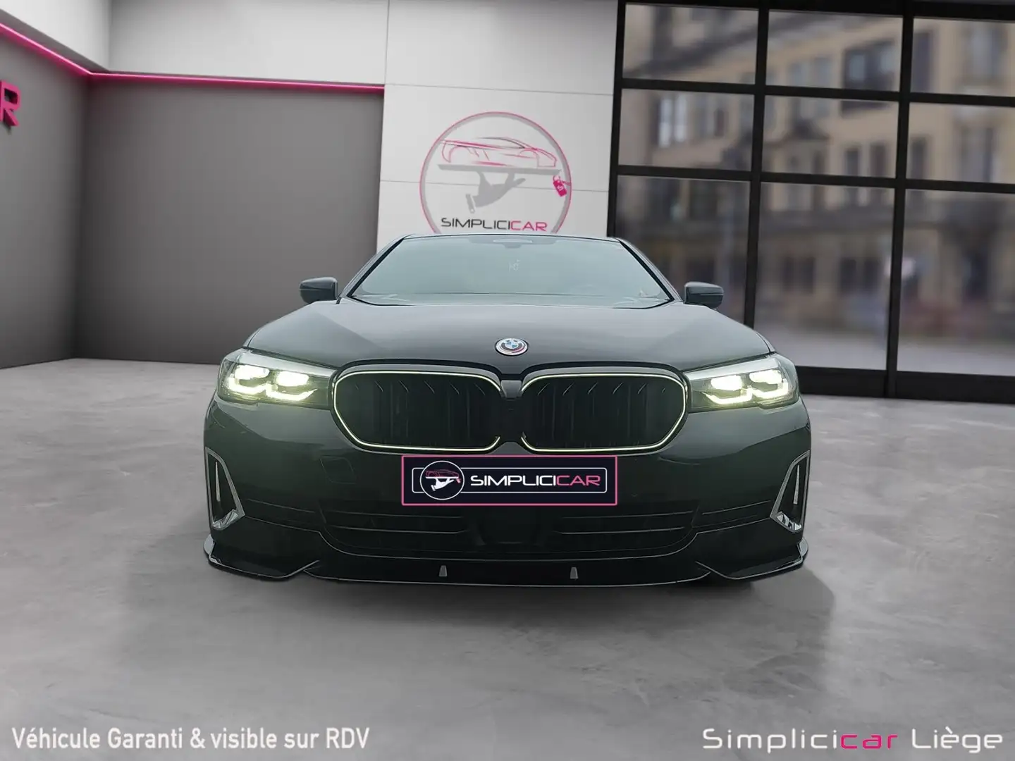 BMW 518 Touring 518 dA AdBlue Noir - 2