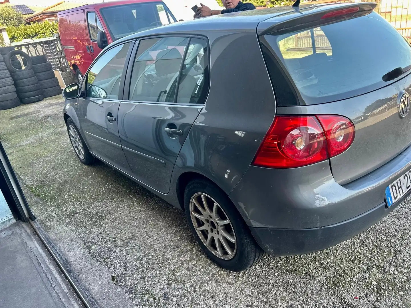 Volkswagen Golf con testa rotta Argento - 1