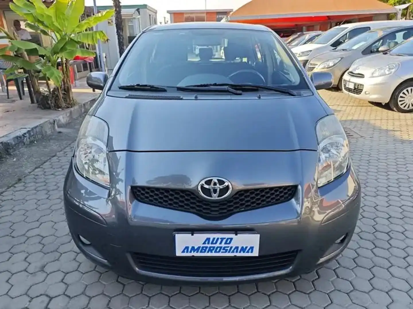 Toyota Yaris Yaris 5p 1.3 dual Sol Argento - 2