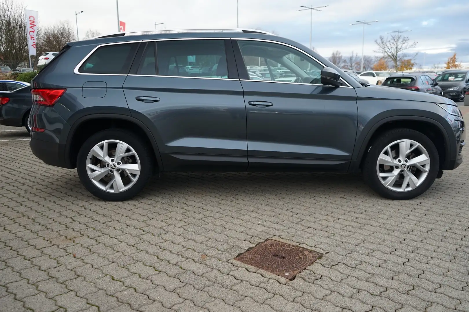Skoda Kodiaq 1.5 TSI Style Plus LED Navi Kamera ACC Gris - 2