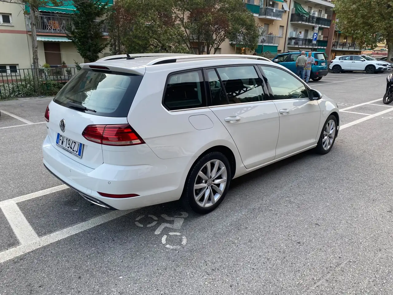 Volkswagen Golf Variant 1.9 tdi Highline 115cv tiptronic, foto 4