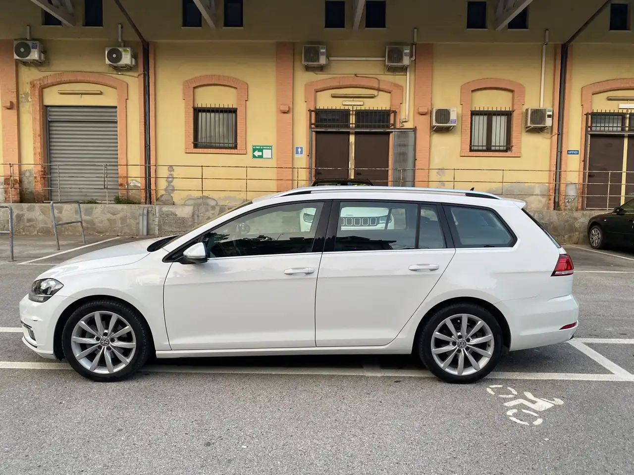 Volkswagen Golf Variant 1.9 tdi Highline 115cv tiptronic, foto 8