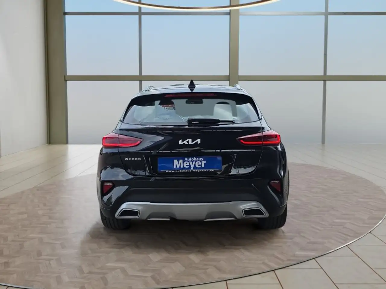 Kia X Ceed 1.5 T-GDI DCT aAHK/8*Alu/Voll-LED/Navi/Winterp., миниатюра 4
