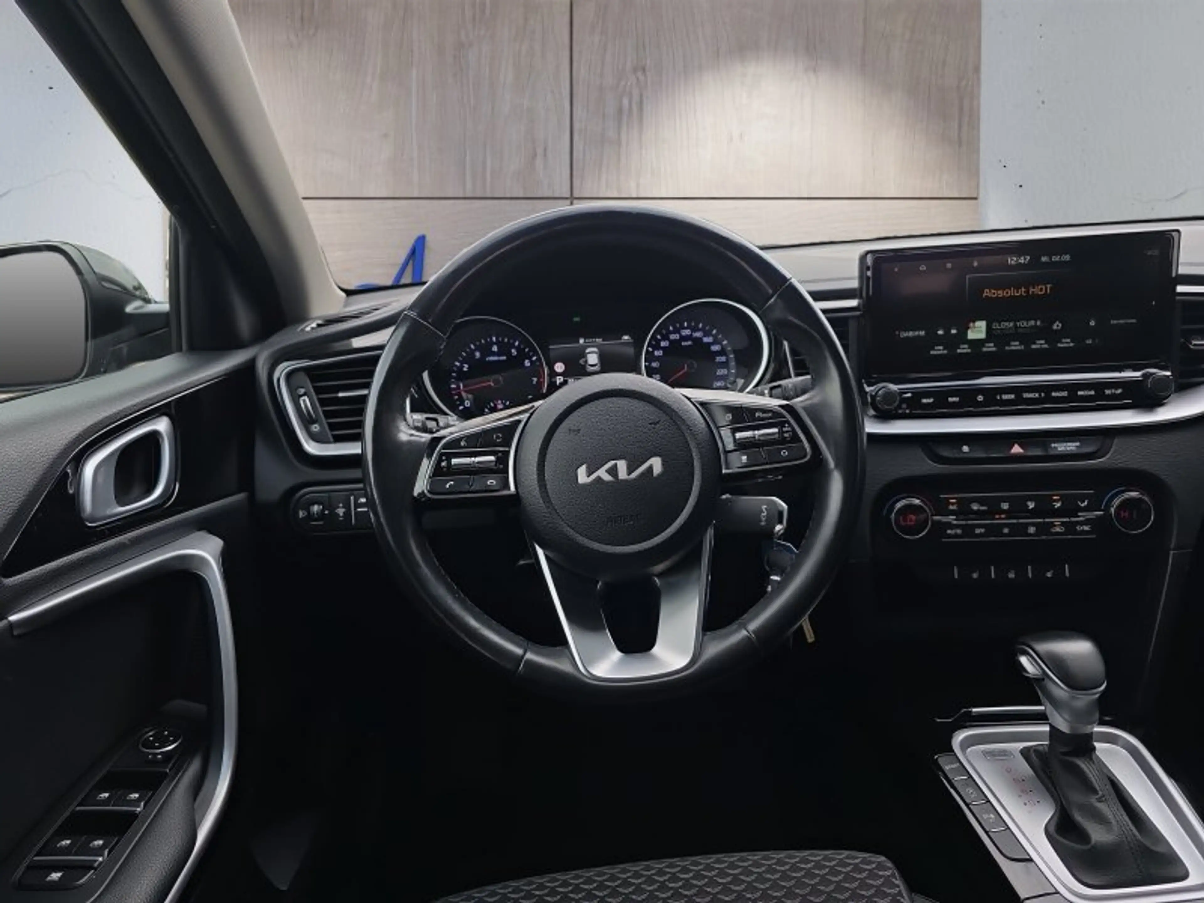 Kia XCeed 1.5 T-GDI DCT aAHK/8*Alu/Voll-LED/Navi/Winterp. — photo 12