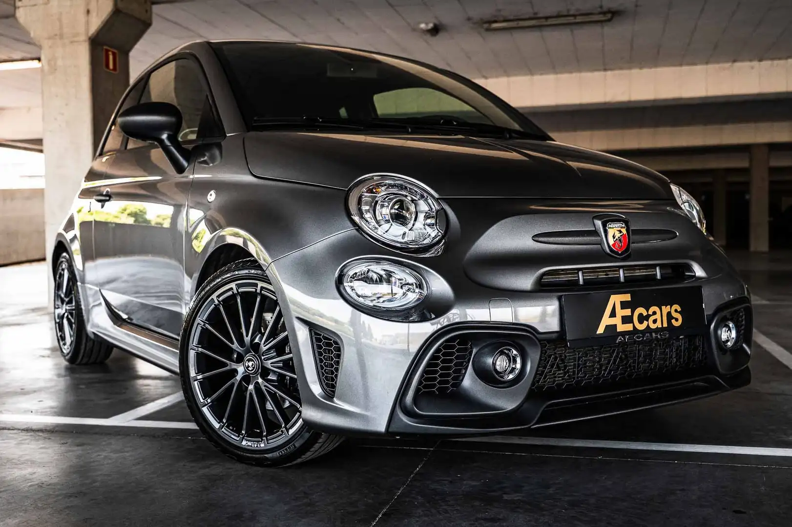 Abarth 595 1.4 T-JET / MANUAL / BELGIAN / 1 OWNER / MONTEC Grigio - 1