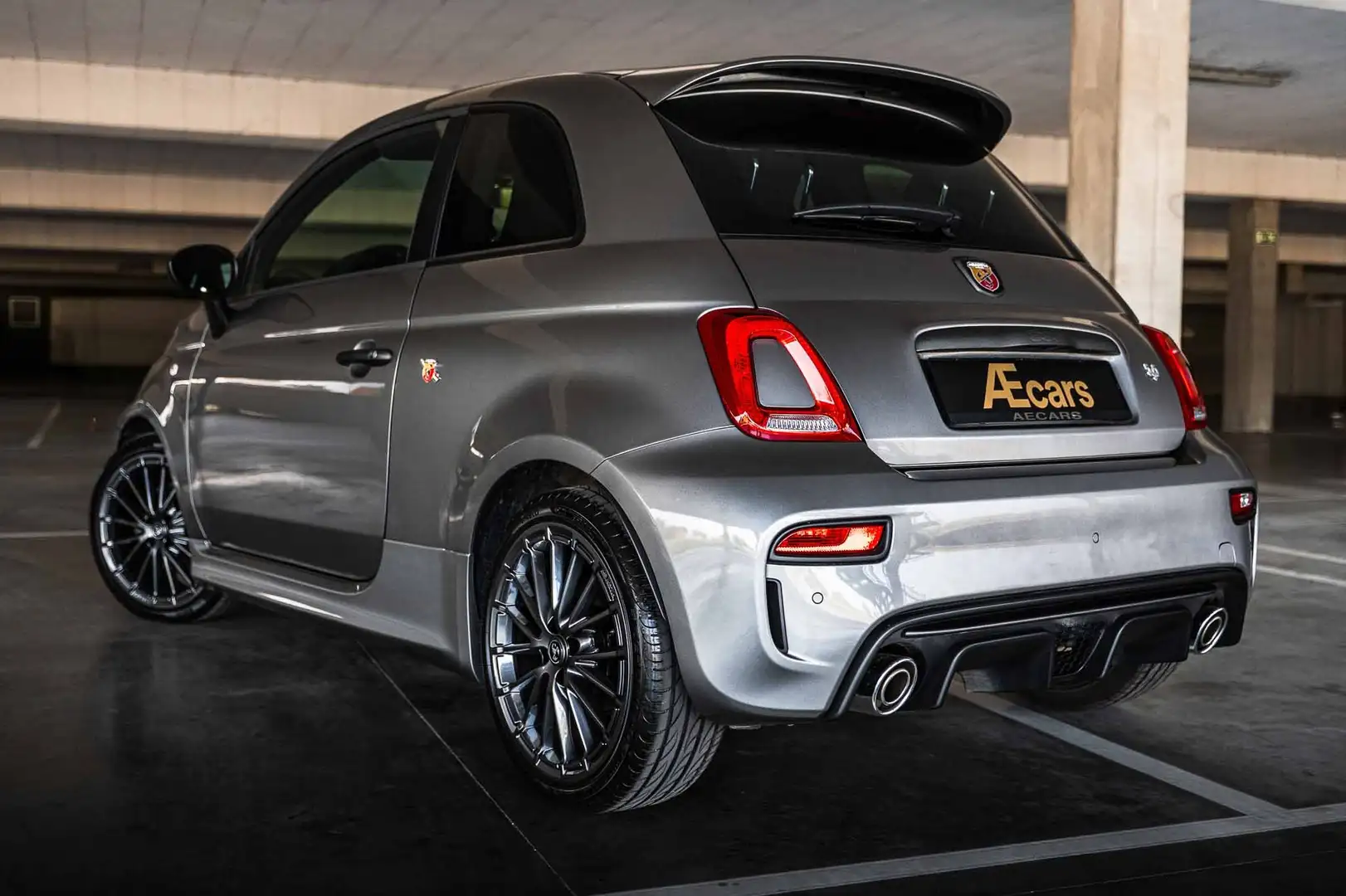 Abarth 595 1.4 T-JET / MANUAL / BELGIAN / 1 OWNER / MONTEC Grigio - 2