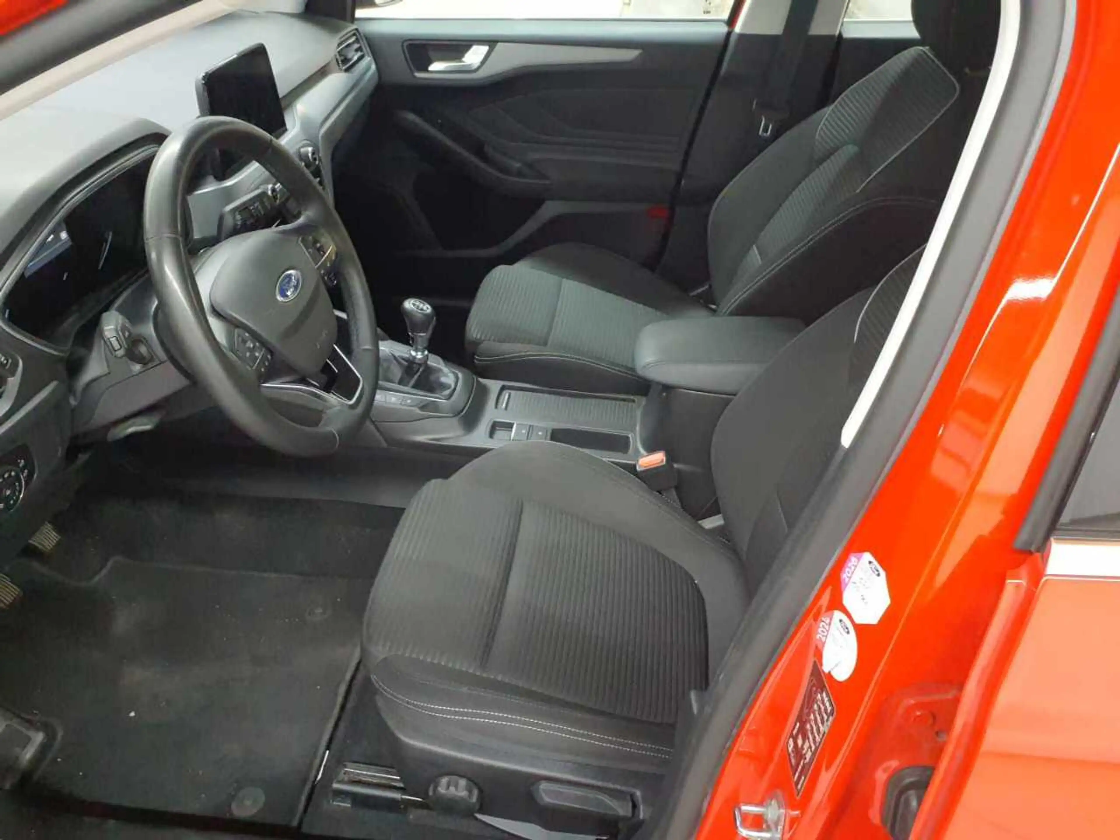Ford Focus Focus Turnier 1.5 EcoBlue TITANIUM STYLE — photo 7