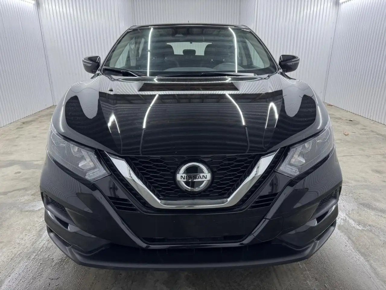 Nissan Qashqai снимка Nissan Qashqai