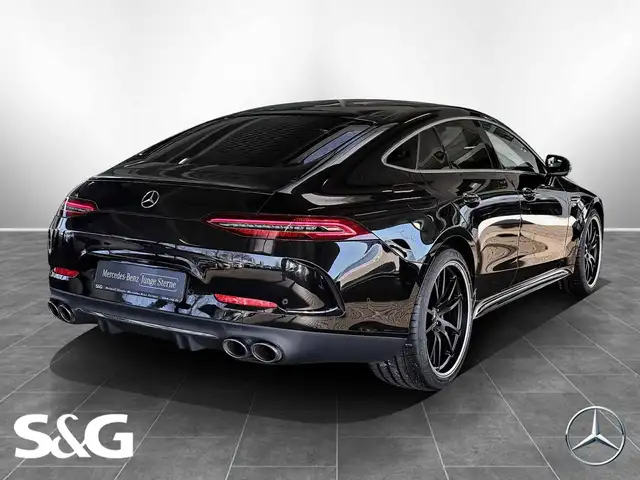 Mercedes-Benz AMG GT view 3
