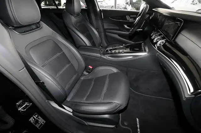 Mercedes-Benz AMG GT view 5