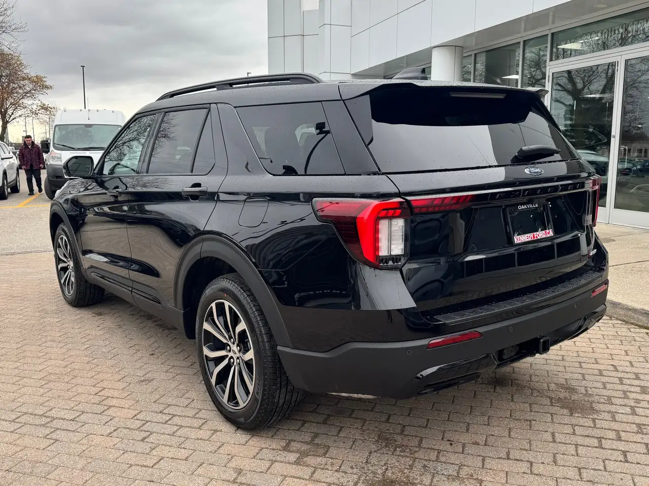 Ford Explorer photo Ford Explorer