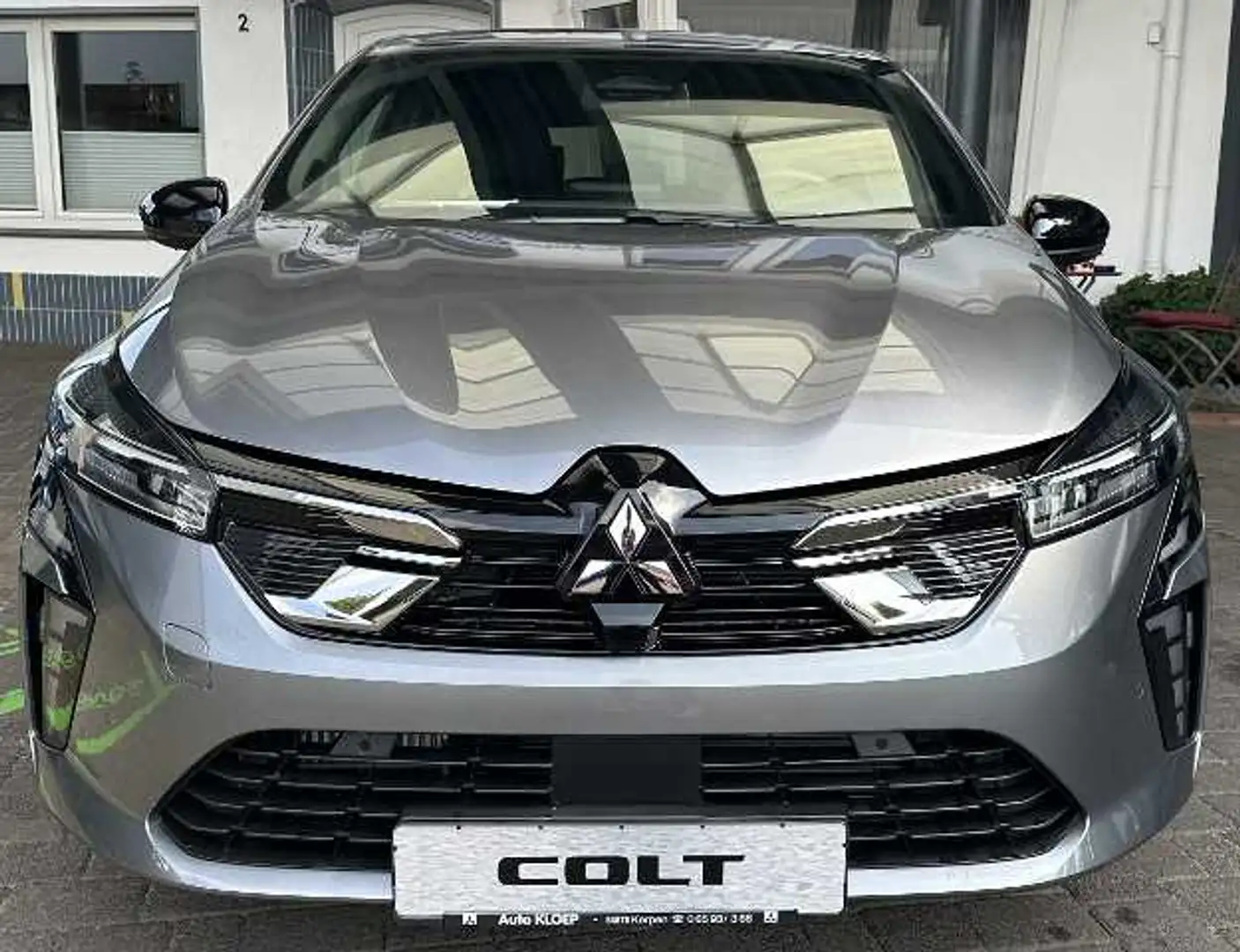 Mitsubishi Colt PLUS 1.0 T-Benziner 6-Gang Grau - 2