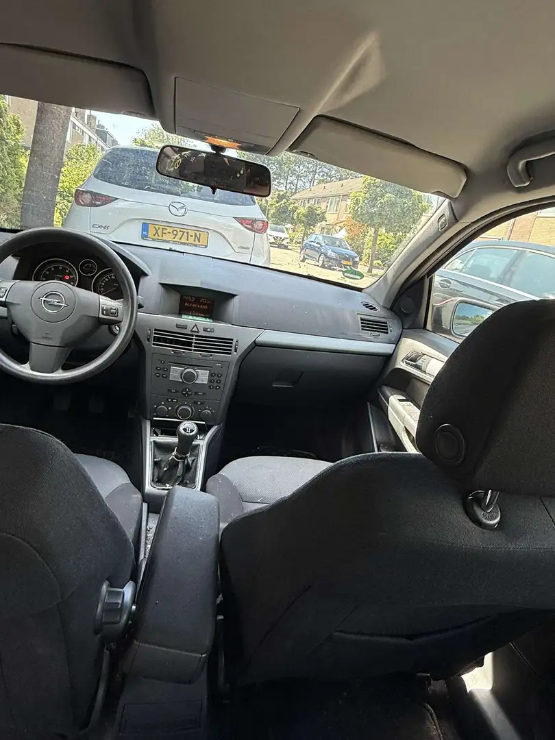 Opel Astra TE KOOP OPEL ASTRA 1.4 Rood - 1