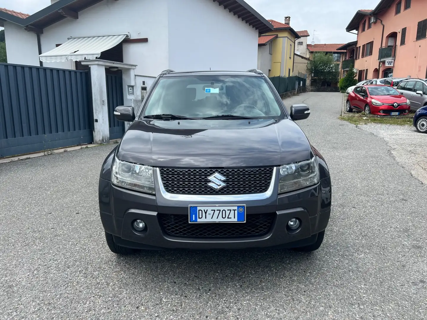 Suzuki Grand Vitara Grand Vitara 1.9 DDiS 4WD 5 porte Executive Grigio - 2