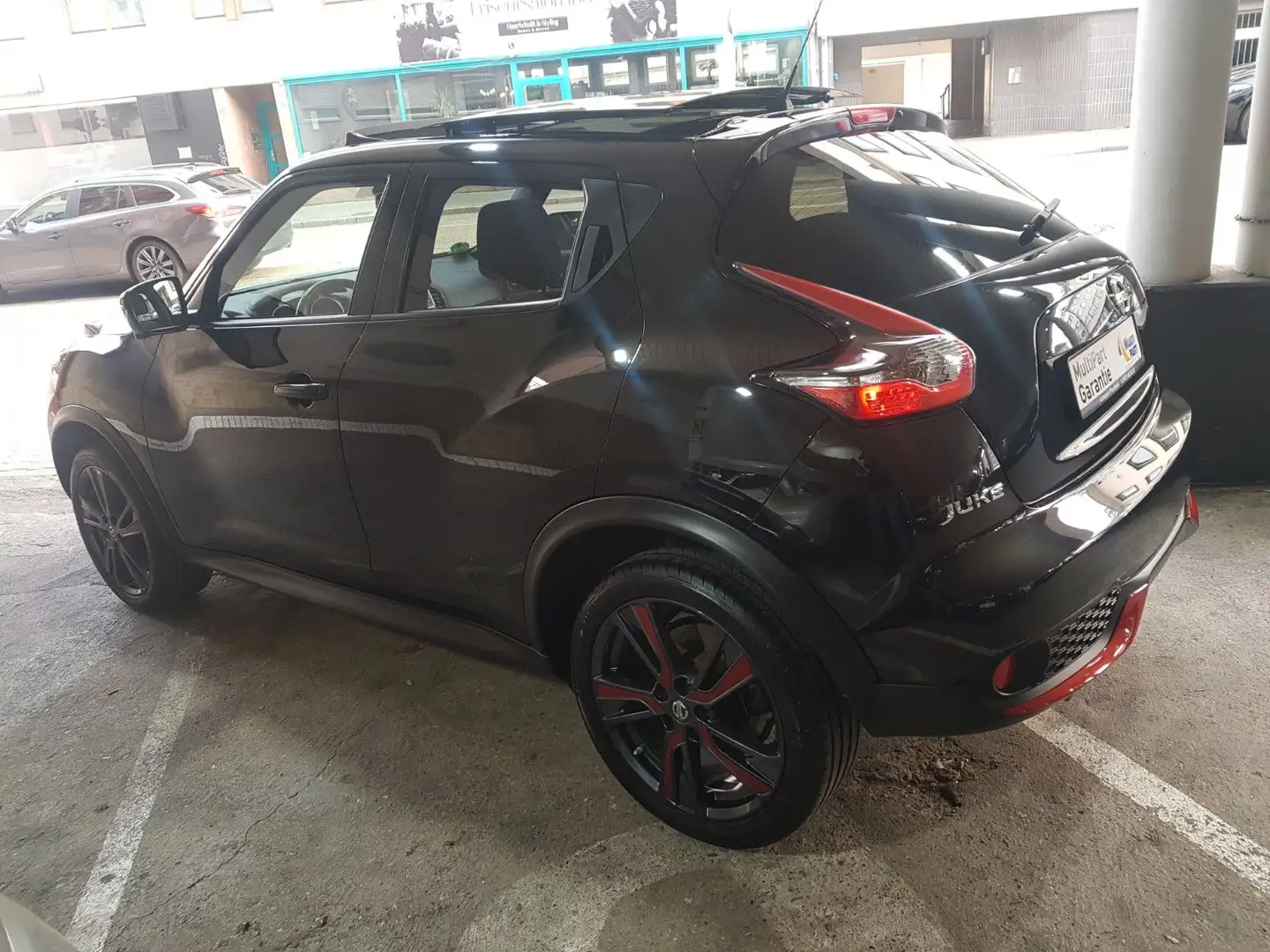 Nissan Juke Tekna/Pano.Glas elektr.Navi/Automatik/1Hand Schwarz - 2