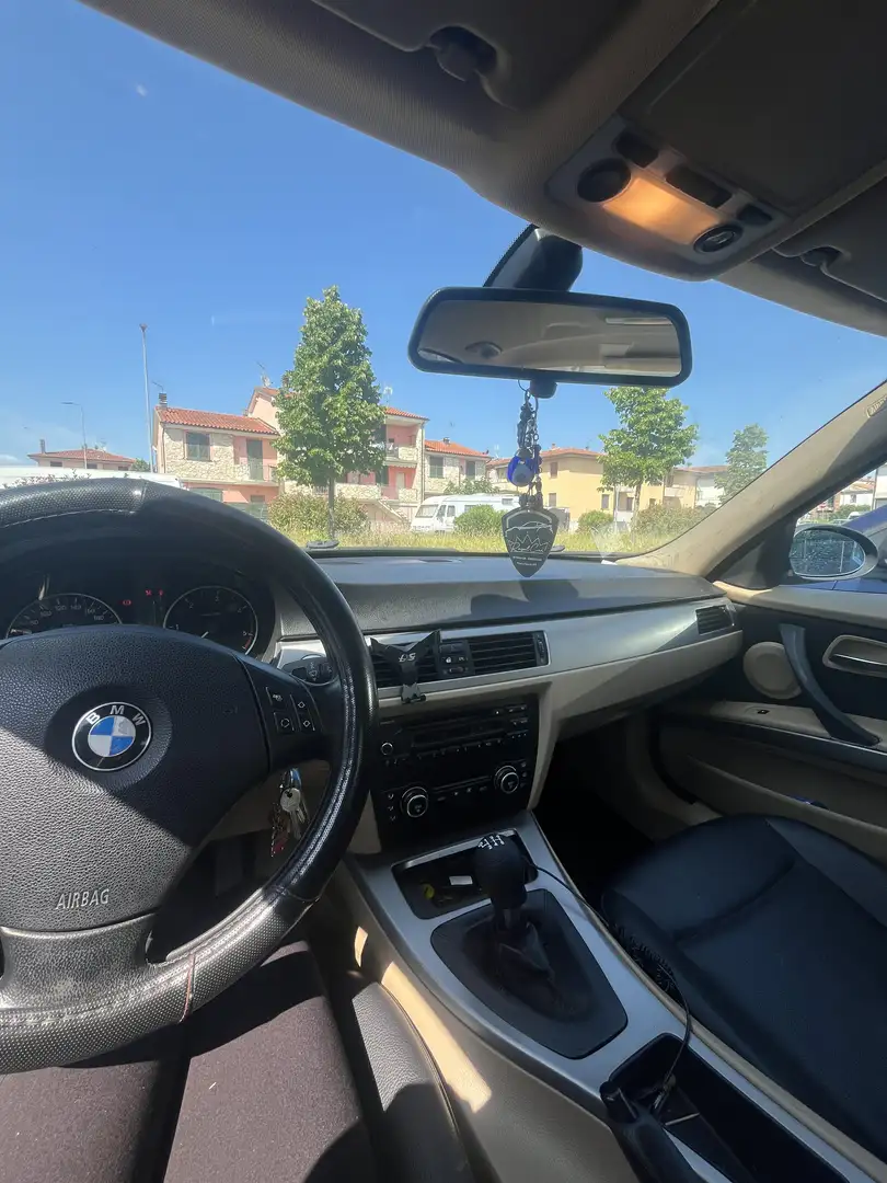 BMW 318 - 1