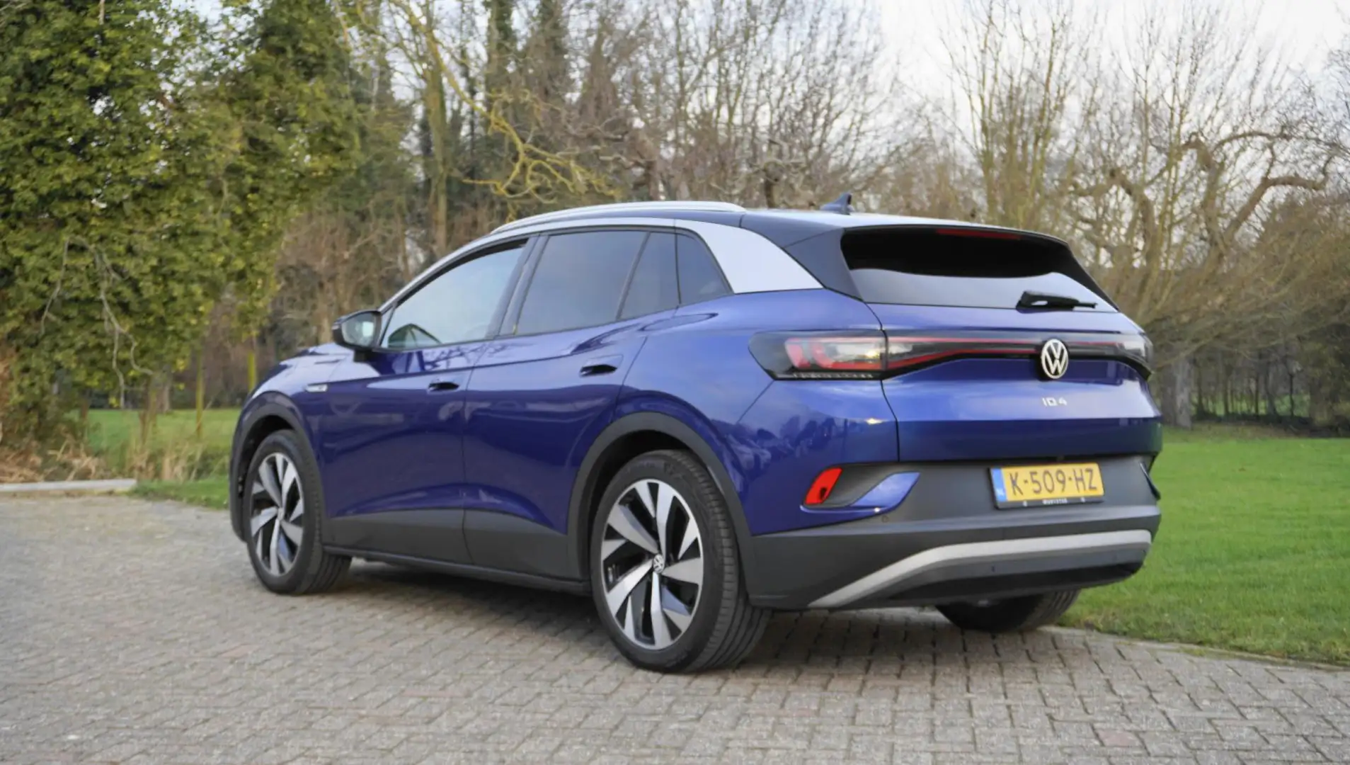 Volkswagen ID.4 First 77 kWh Leder |Alcantara SOH 92% Bleu - 2