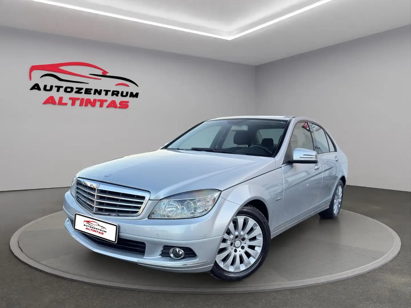Mercedes-Benz C 180 Kompressor*AUTOM.*128TKM*NAVI*PDC*TÜV NEU* Silber - 1