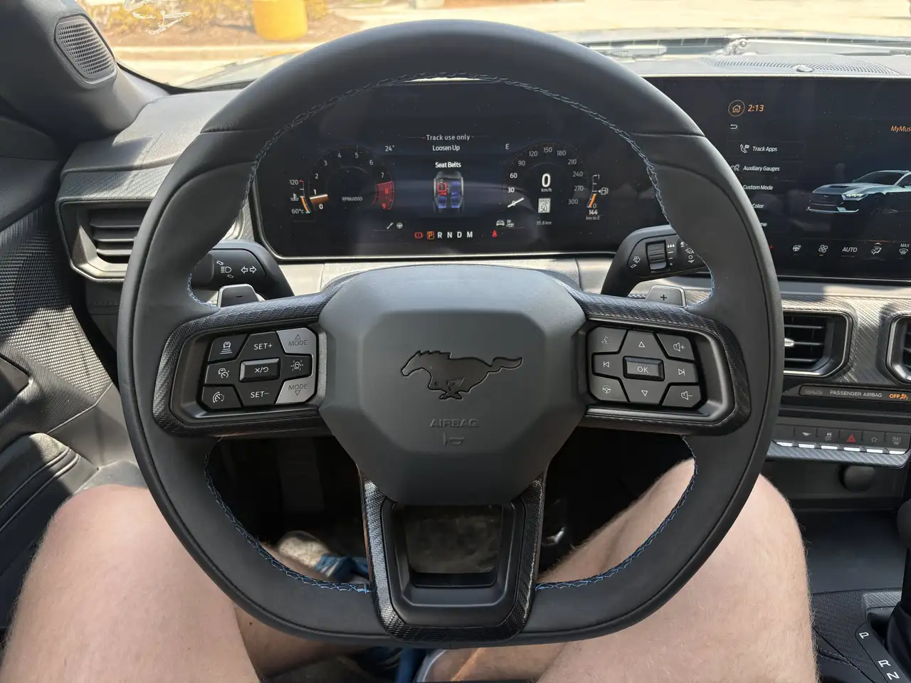 Ford Mustang photo Ford Mustang
