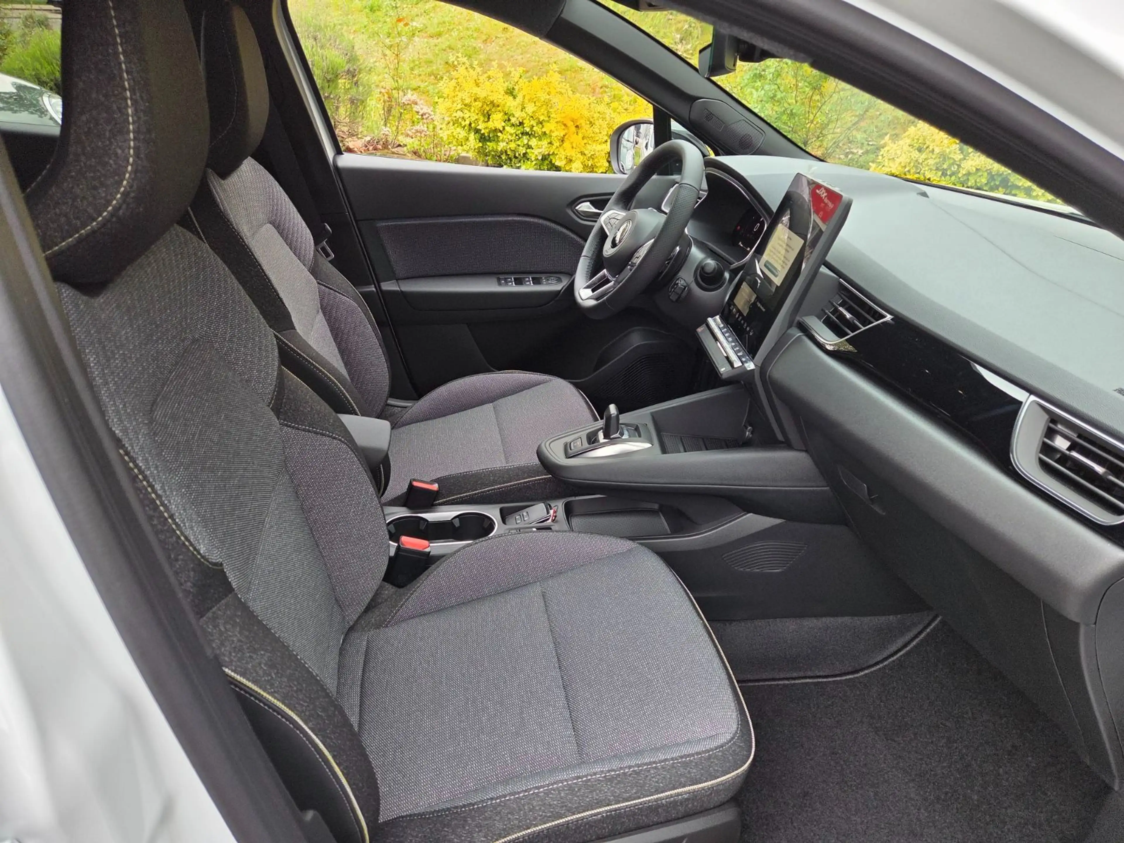 Mitsubishi Grandis Intro Edition 1.3 Turbo (140PS) 7-DCT — photo 10