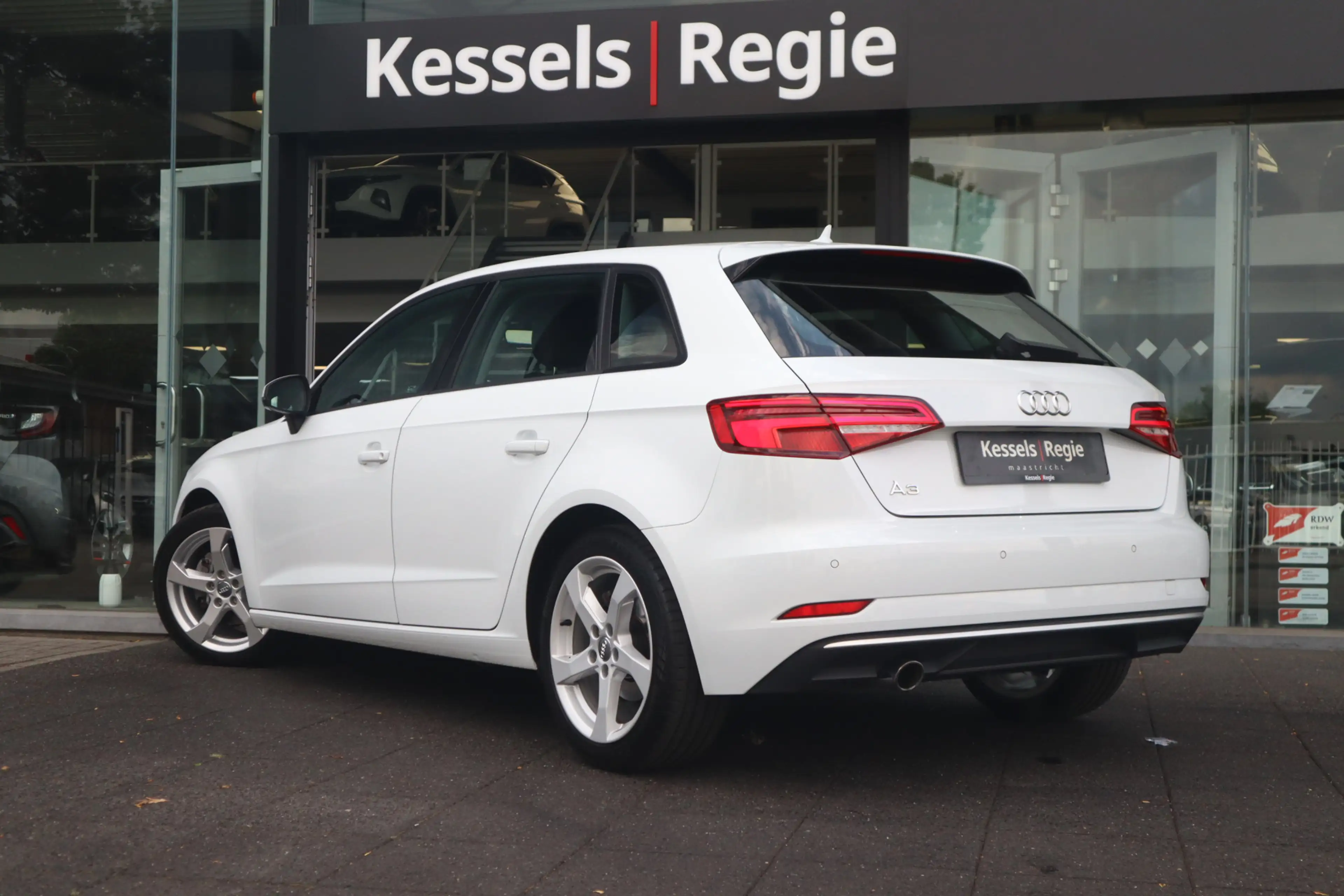 Audi A3 Sportback 1.0 TFSI Sport Edition | LED | Sensoren — photo 3