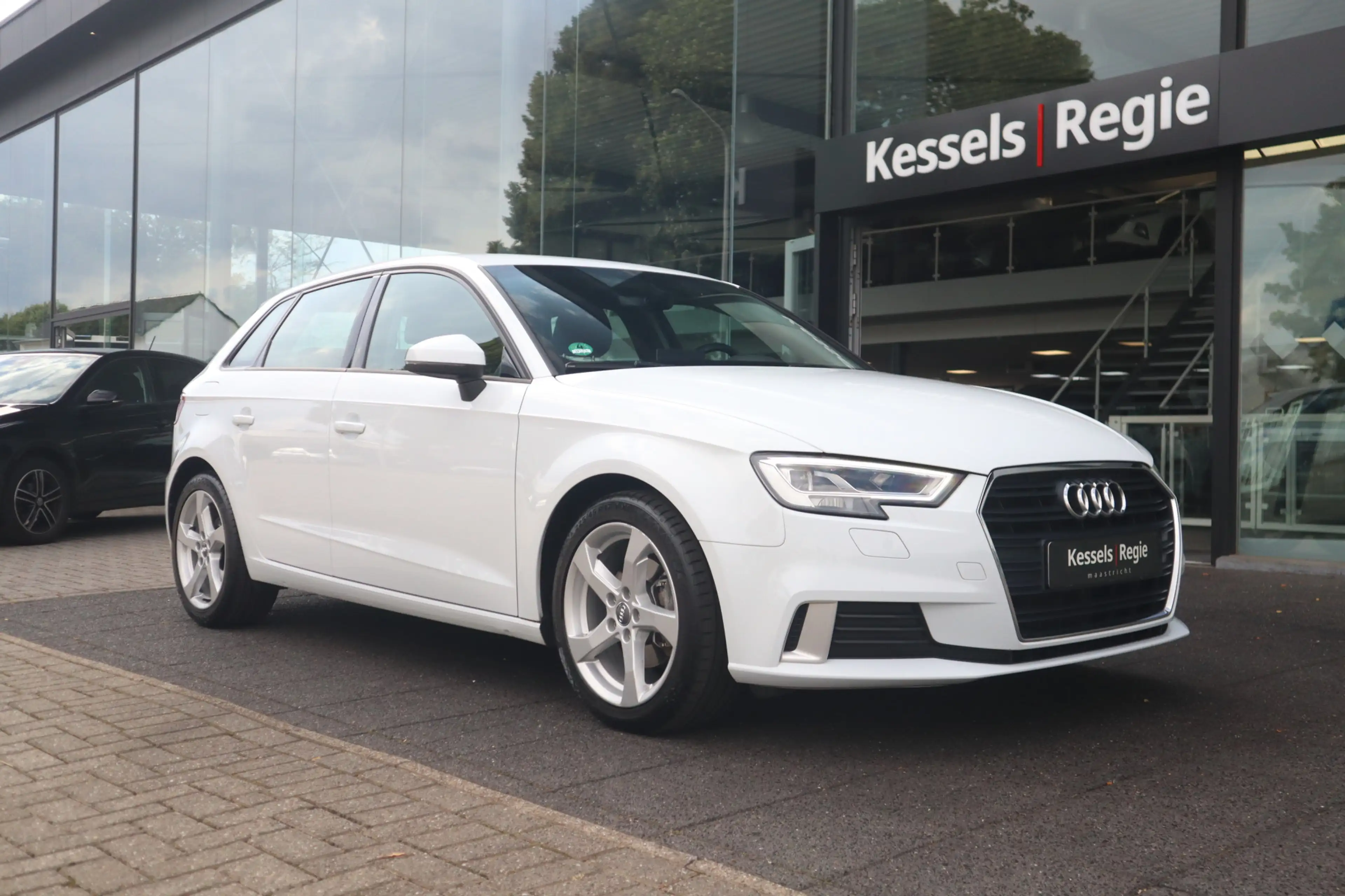 Audi A3 Sportback 1.0 TFSI Sport Edition | LED | Sensoren — photo 6